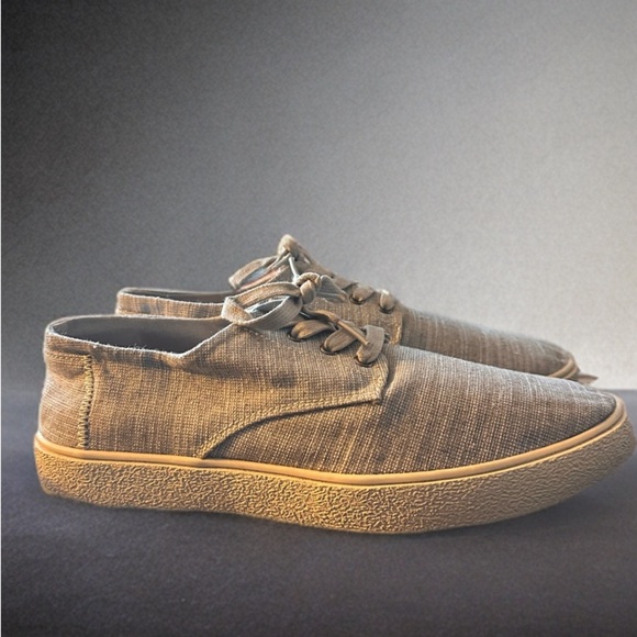 New Public Opinion Men’s Lt Gray Canvas Tennis Shoes - Picture 8 of 10